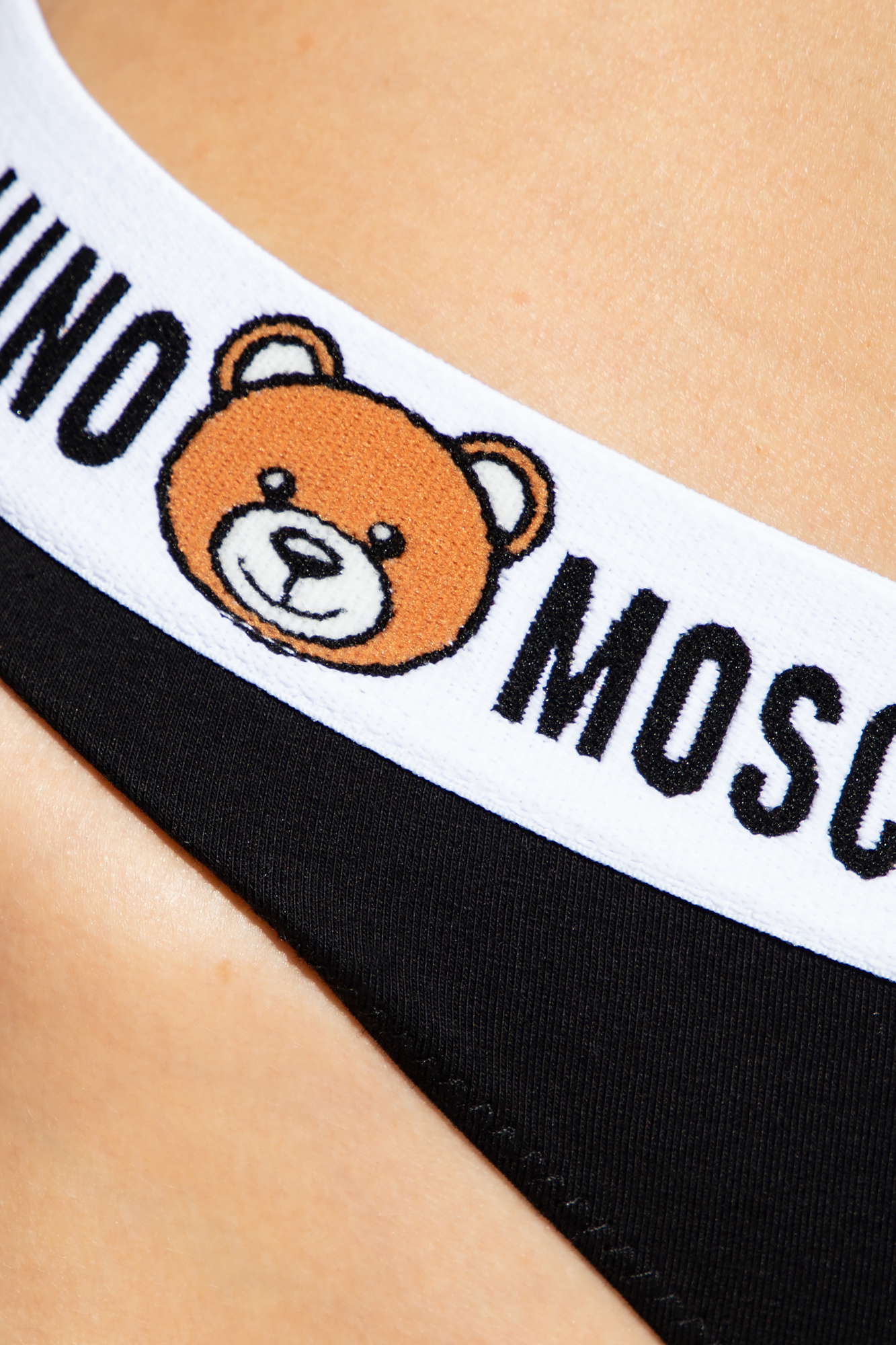 Moschino thong sale